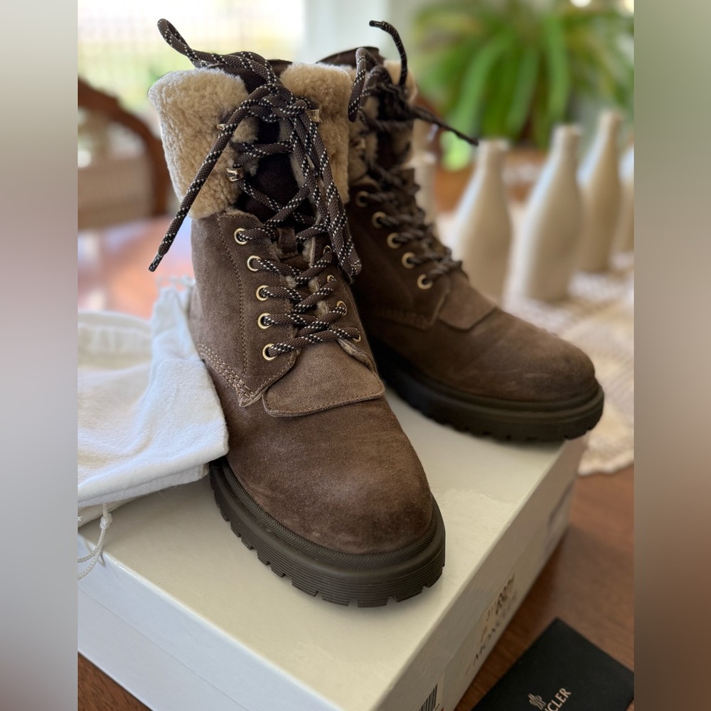 Moncler Patty Scarpa Boots (38)